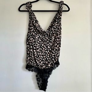 Intimately Free People Bare It All Lace Bottom Bodysuit Tie Shoulder Size S NWOT